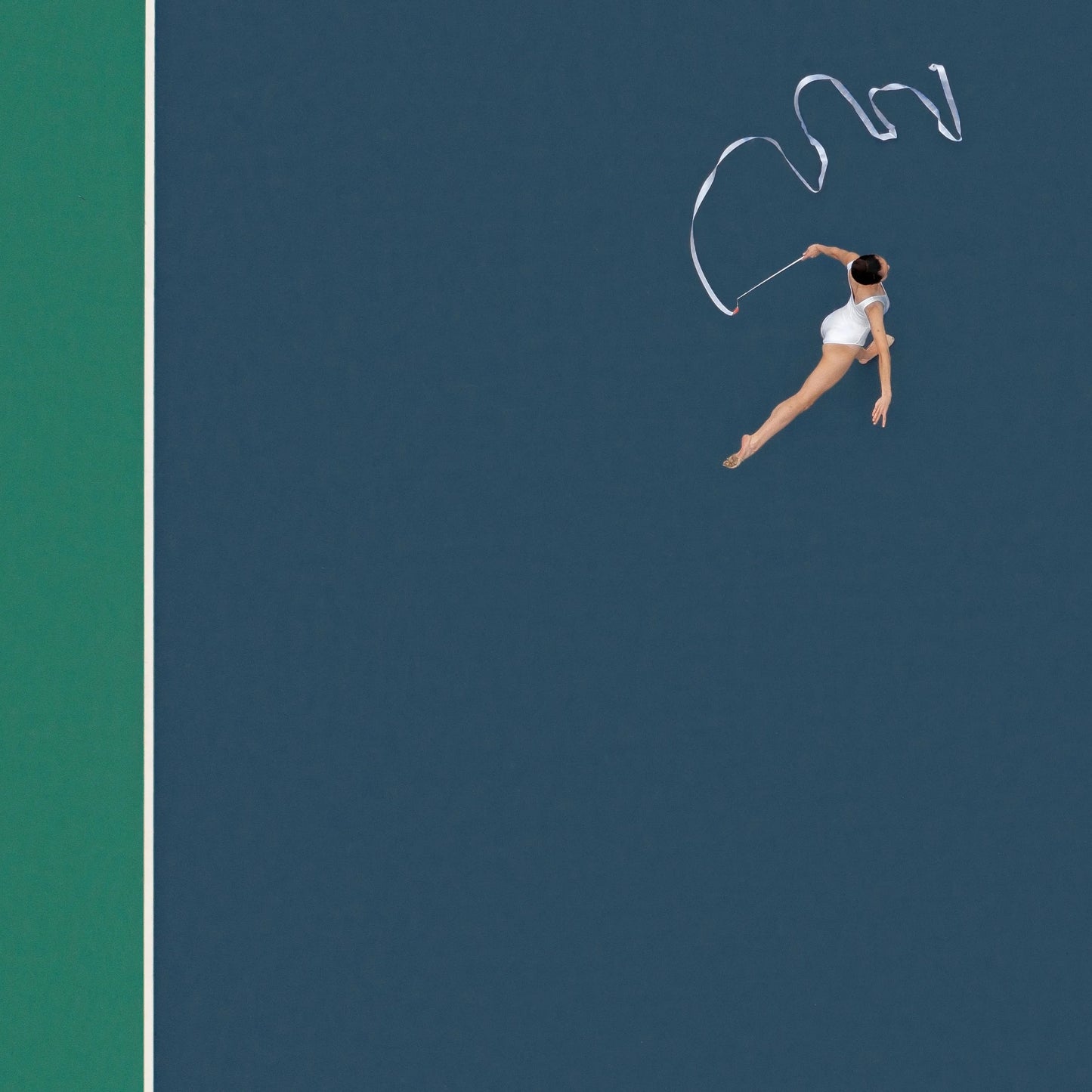 SQUIGGLY VS STRAIGHT
